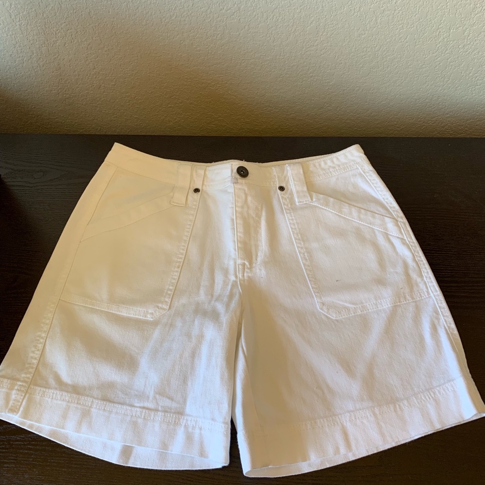 Faded Glory Stretch White Shorts